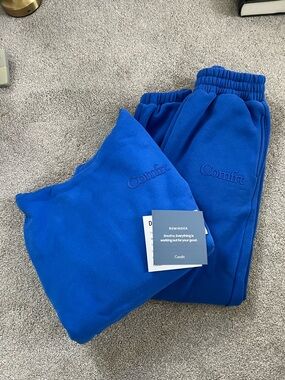 Comfrt Cozy Sweatshirt & Sweatpants 2pcs Set in Royal Blue